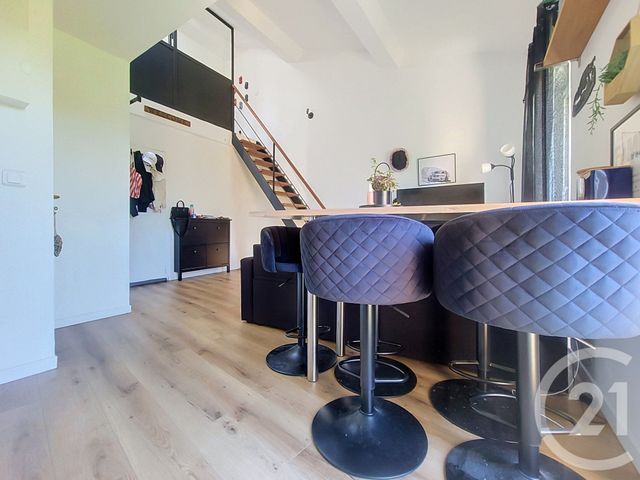 Appartement Duplex à vendre - 2 pièces - 35.66 m2 - DRAGUIGNAN - 83 - PROVENCE-ALPES-COTE-D-AZUR - Century 21 Haussmann Immobilier