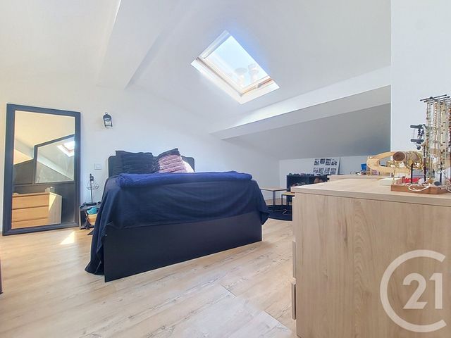 Appartement Duplex à vendre - 2 pièces - 35.66 m2 - DRAGUIGNAN - 83 - PROVENCE-ALPES-COTE-D-AZUR - Century 21 Haussmann Immobilier