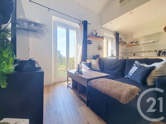 Appartement Duplex à vendre - 2 pièces - 47.0 m2 - DRAGUIGNAN - 83 - PROVENCE-ALPES-COTE-D-AZUR - Century 21 Haussmann Immobilier