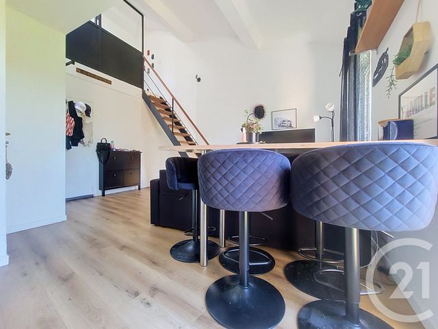 Appartement Duplex à vendre - 2 pièces - 47.0 m2 - DRAGUIGNAN - 83 - PROVENCE-ALPES-COTE-D-AZUR - Century 21 Haussmann Immobilier