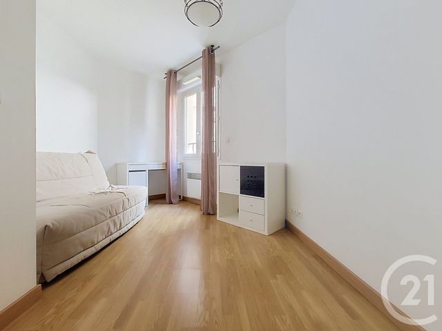 Appartement F3 à vendre - 3 pièces - 66.76 m2 - DRAGUIGNAN - 83 - PROVENCE-ALPES-COTE-D-AZUR - Century 21 Haussmann Immobilier