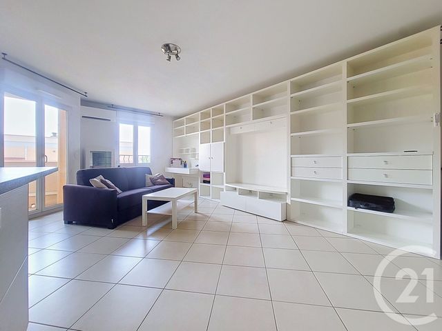 Appartement F3 à vendre - 3 pièces - 66.76 m2 - DRAGUIGNAN - 83 - PROVENCE-ALPES-COTE-D-AZUR - Century 21 Haussmann Immobilier