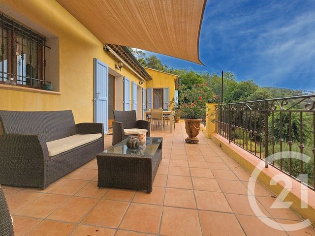 maison à vendre - 6 pièces - 159.0 m2 - ENTRECASTEAUX - 83 - PROVENCE-ALPES-COTE-D-AZUR - Century 21 Haussmann Immobilier