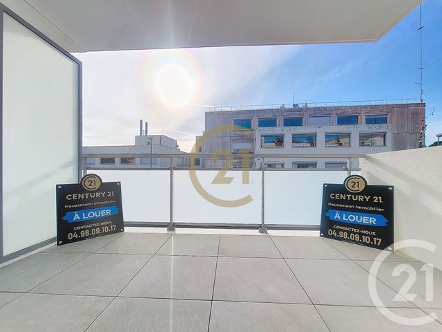 Appartement F2 à louer - 2 pièces - 39.1 m2 - DRAGUIGNAN - 83 - PROVENCE-ALPES-COTE-D-AZUR - Century 21 Haussmann Immobilier