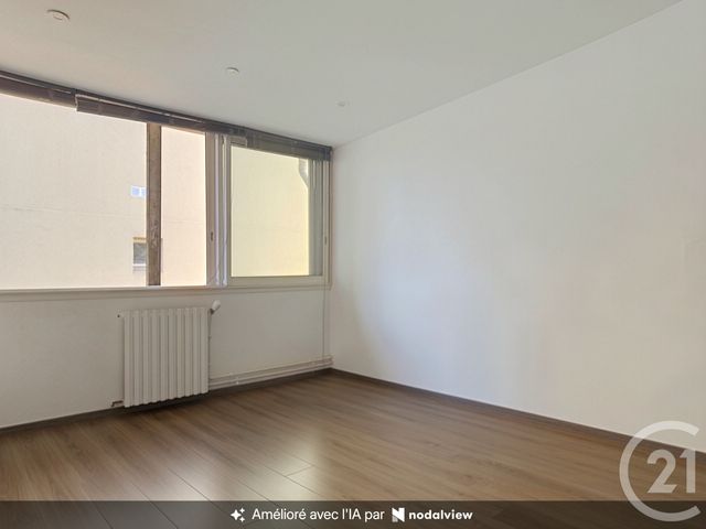 Appartement F3 à louer - 3 pièces - 75.29 m2 - DRAGUIGNAN - 83 - PROVENCE-ALPES-COTE-D-AZUR - Century 21 Haussmann Immobilier