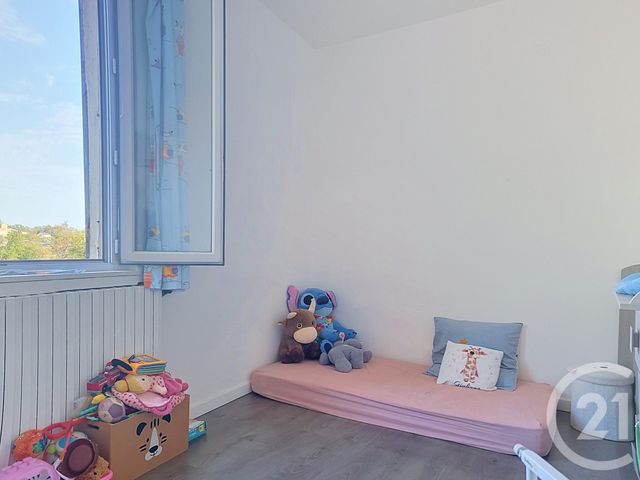 Appartement F3 à louer - 3 pièces - 75.29 m2 - DRAGUIGNAN - 83 - PROVENCE-ALPES-COTE-D-AZUR - Century 21 Haussmann Immobilier