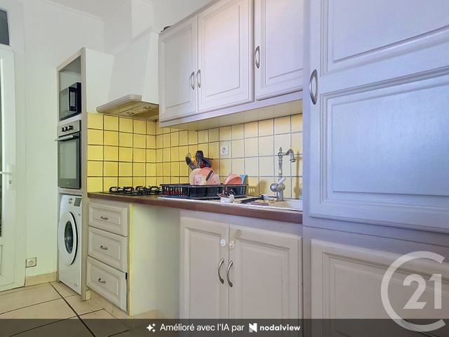 Appartement F3 à louer - 3 pièces - 75.29 m2 - DRAGUIGNAN - 83 - PROVENCE-ALPES-COTE-D-AZUR - Century 21 Haussmann Immobilier