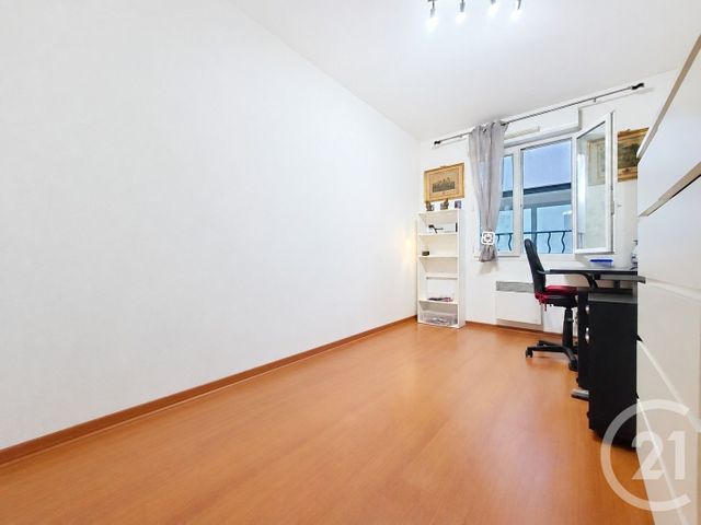 Appartement F4 à vendre - 4 pièces - 90.77 m2 - DRAGUIGNAN - 83 - PROVENCE-ALPES-COTE-D-AZUR - Century 21 Haussmann Immobilier