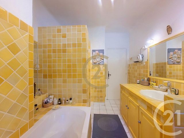 maison à vendre - 7 pièces - 191.0 m2 - FLAYOSC - 83 - PROVENCE-ALPES-COTE-D-AZUR - Century 21 Haussmann Immobilier