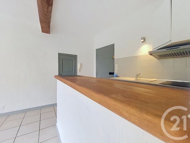 Appartement Studio à vendre - 1 pièce - 22.0 m2 - DRAGUIGNAN - 83 - PROVENCE-ALPES-COTE-D-AZUR - Century 21 Haussmann Immobilier