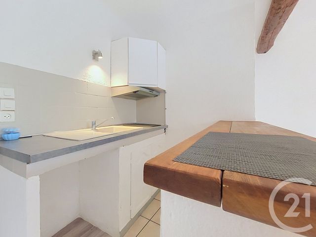 Appartement Studio à vendre - 1 pièce - 22.0 m2 - DRAGUIGNAN - 83 - PROVENCE-ALPES-COTE-D-AZUR - Century 21 Haussmann Immobilier