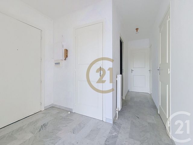 Appartement F3 à louer - 3 pièces - 61.55 m2 - DRAGUIGNAN - 83 - PROVENCE-ALPES-COTE-D-AZUR - Century 21 Haussmann Immobilier