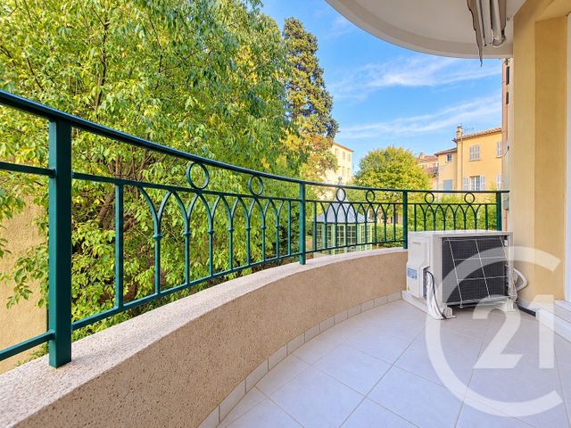 Appartement F2 à vendre - 2 pièces - 36.02 m2 - DRAGUIGNAN - 83 - PROVENCE-ALPES-COTE-D-AZUR - Century 21 Haussmann Immobilier