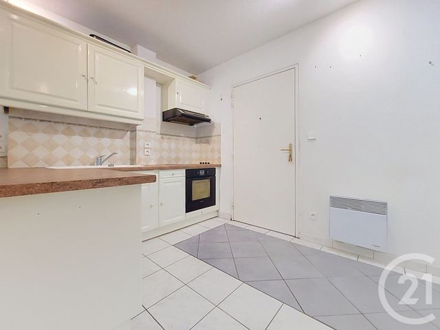 Appartement F2 à vendre - 2 pièces - 36.02 m2 - DRAGUIGNAN - 83 - PROVENCE-ALPES-COTE-D-AZUR - Century 21 Haussmann Immobilier