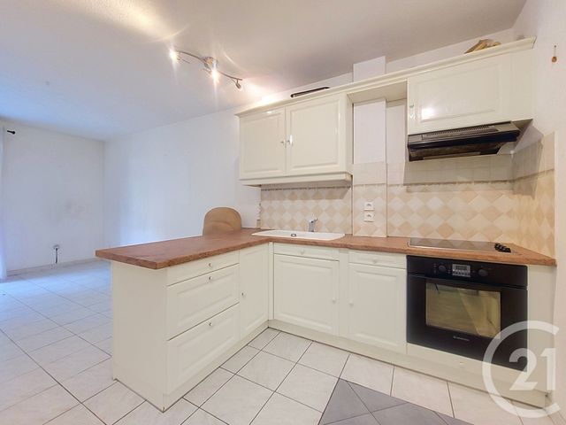 Appartement F2 à vendre - 2 pièces - 36.02 m2 - DRAGUIGNAN - 83 - PROVENCE-ALPES-COTE-D-AZUR - Century 21 Haussmann Immobilier