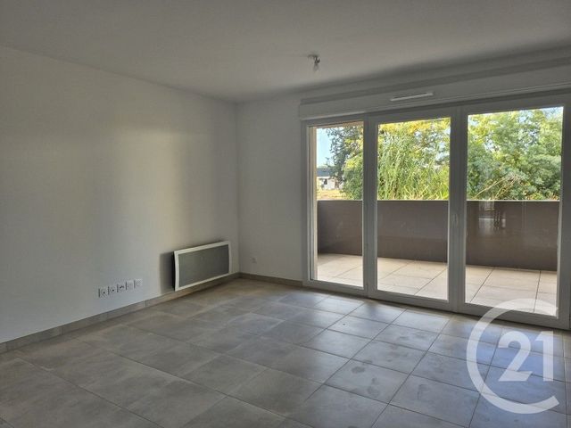 Appartement F3 à louer - 3 pièces - 65.5 m2 - FREJUS - 83 - PROVENCE-ALPES-COTE-D-AZUR - Century 21 Haussmann Immobilier