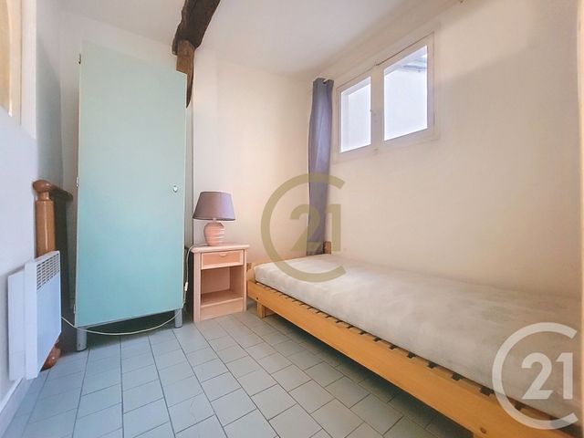 Appartement F3 à vendre - 2 pièces - 47.6 m2 - DRAGUIGNAN - 83 - PROVENCE-ALPES-COTE-D-AZUR - Century 21 Haussmann Immobilier