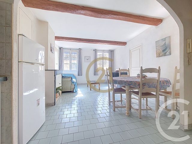 Appartement F3 à vendre - 2 pièces - 47.6 m2 - DRAGUIGNAN - 83 - PROVENCE-ALPES-COTE-D-AZUR - Century 21 Haussmann Immobilier
