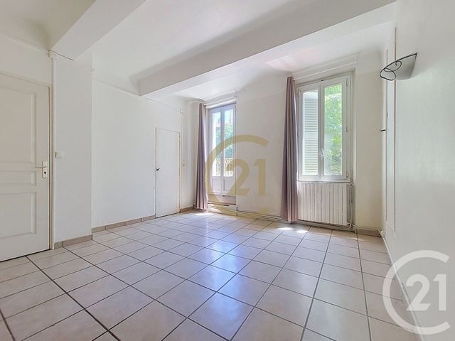 Appartement F2 à vendre - 2 pièces - 53.6 m2 - DRAGUIGNAN - 83 - PROVENCE-ALPES-COTE-D-AZUR - Century 21 Haussmann Immobilier
