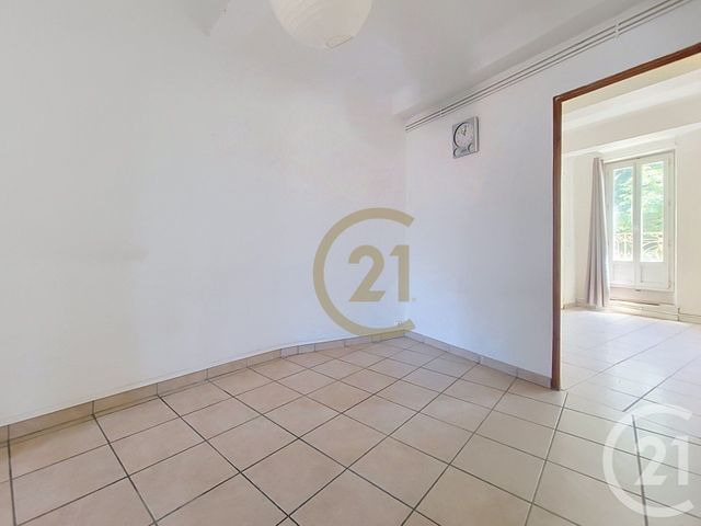 Appartement F2 à vendre - 2 pièces - 53.6 m2 - DRAGUIGNAN - 83 - PROVENCE-ALPES-COTE-D-AZUR - Century 21 Haussmann Immobilier