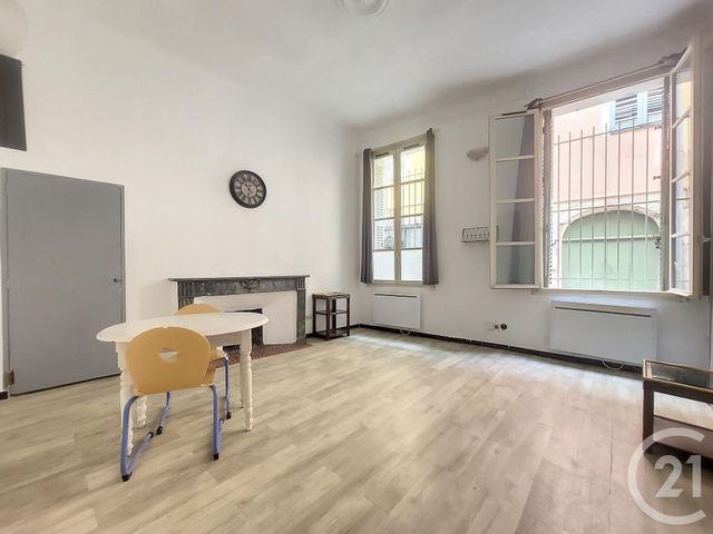appartement à vendre - 2 pièces - 40.43 m2 - DRAGUIGNAN - 83 - PROVENCE-ALPES-COTE-D-AZUR - Century 21 Haussmann Immobilier