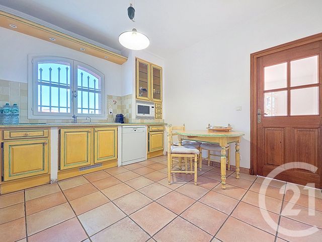 maison à vendre - 8 pièces - 215.0 m2 - DRAGUIGNAN - 83 - PROVENCE-ALPES-COTE-D-AZUR - Century 21 Haussmann Immobilier