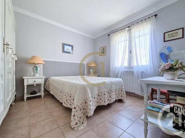 Afficher la photo en grand maison à vendre - 5 pièces - 130.0 m2 - VIDAUBAN - 83 - PROVENCE-ALPES-COTE-D-AZUR - Century 21 Haussmann Immobilier