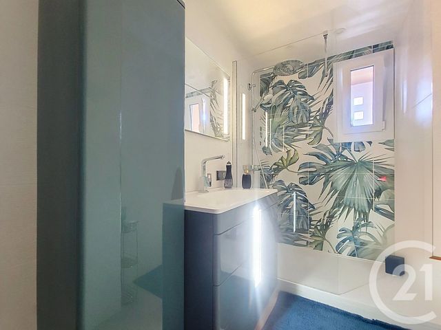 Afficher la photo en grand Appartement F4 à vendre - 4 pièces - 83.02 m2 - DRAGUIGNAN - 83 - PROVENCE-ALPES-COTE-D-AZUR - Century 21 Haussmann Immobilier
