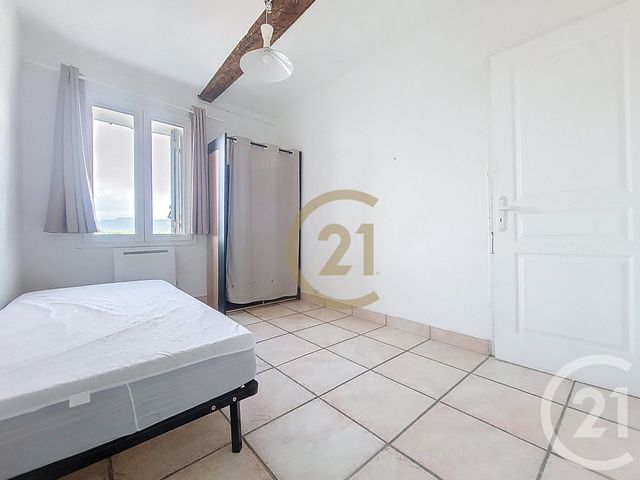 Afficher la photo en grand Appartement F3 à vendre - 3 pièces - 52.27 m2 - LE MUY - 83 - PROVENCE-ALPES-COTE-D-AZUR - Century 21 Haussmann Immobilier