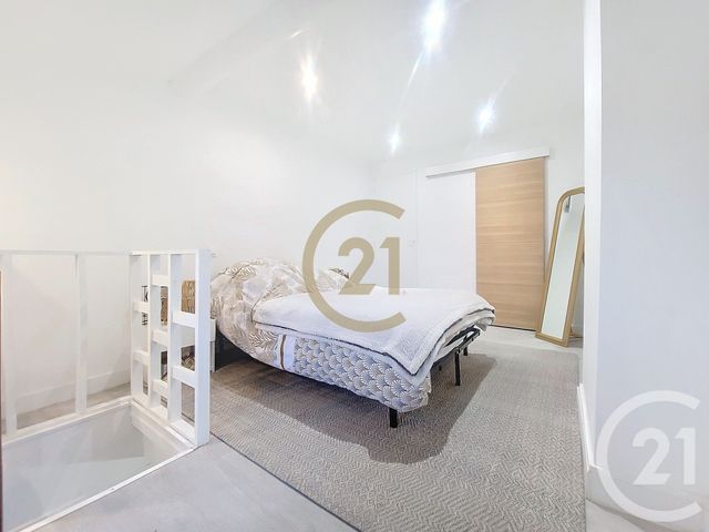 Afficher la photo en grand Appartement F3 à vendre - 3 pièces - 52.27 m2 - LE MUY - 83 - PROVENCE-ALPES-COTE-D-AZUR - Century 21 Haussmann Immobilier