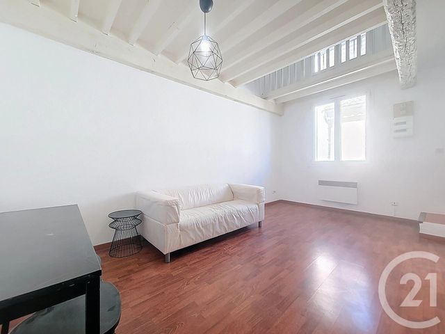 Afficher la photo en grand immeuble à vendre - 78.0 m2 - DRAGUIGNAN - 83 - PROVENCE-ALPES-COTE-D-AZUR - Century 21 Haussmann Immobilier