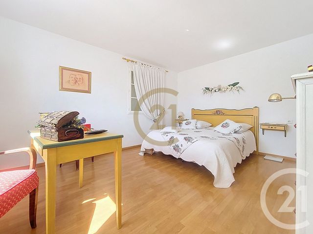 Afficher la photo en grand maison à vendre - 7 pièces - 212.0 m2 - TRANS EN PROVENCE - 83 - PROVENCE-ALPES-COTE-D-AZUR - Century 21 Haussmann Immobilier